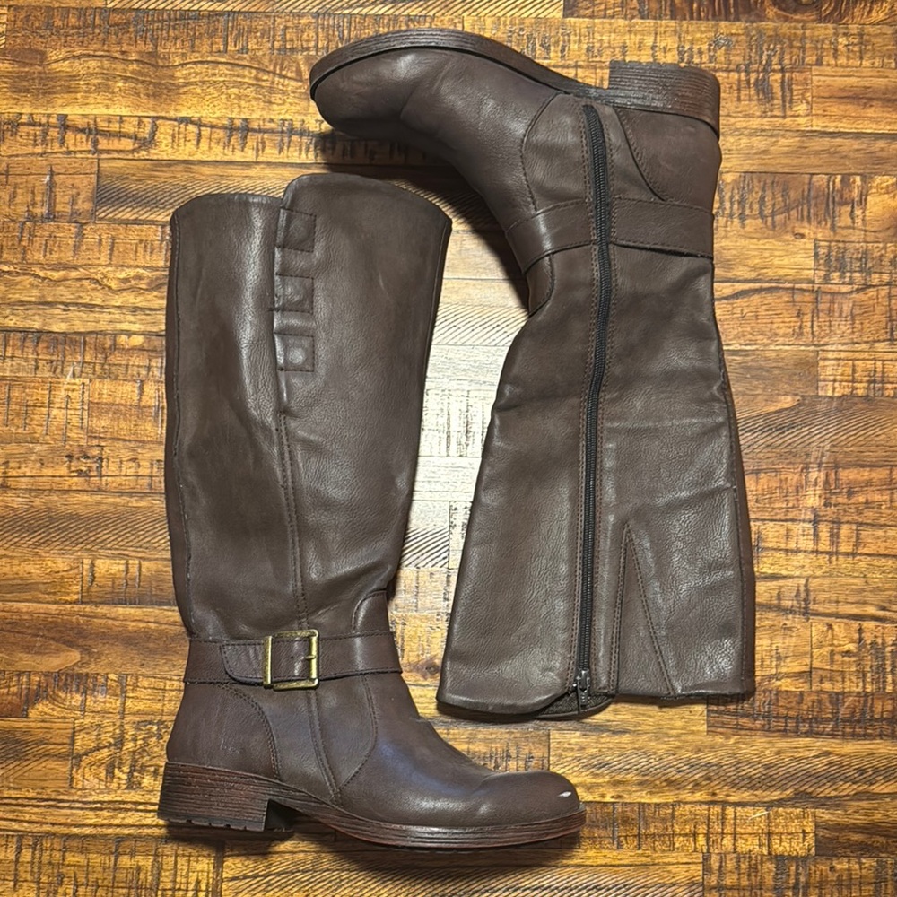 boc Dark Brown Leather Boots with Treaded Soles